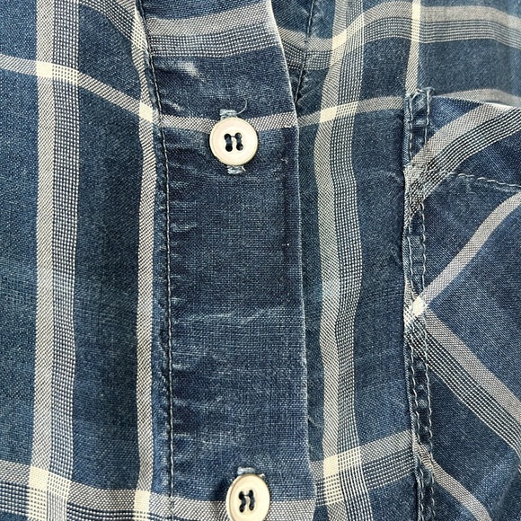 Anthro's Bella Dahl Acid Washed Distressed Indigo Tencel Blouse Lg MEASUREMENTS - Picture 5 of 13